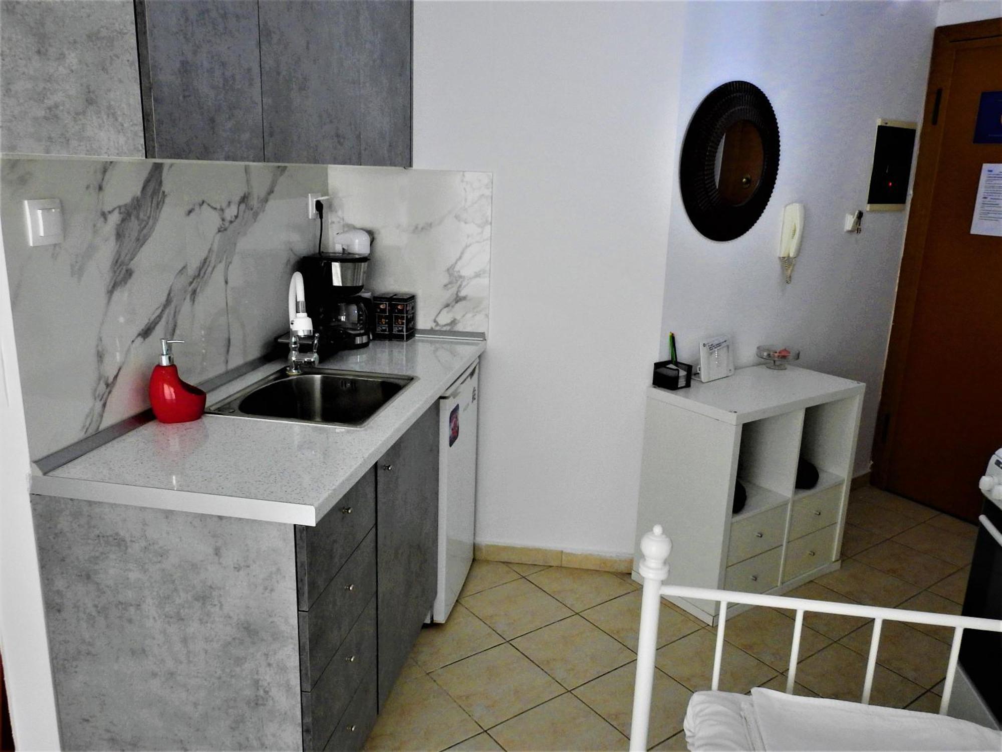 Konstantinos'S Luxury Studio Thessaloniki Exterior foto