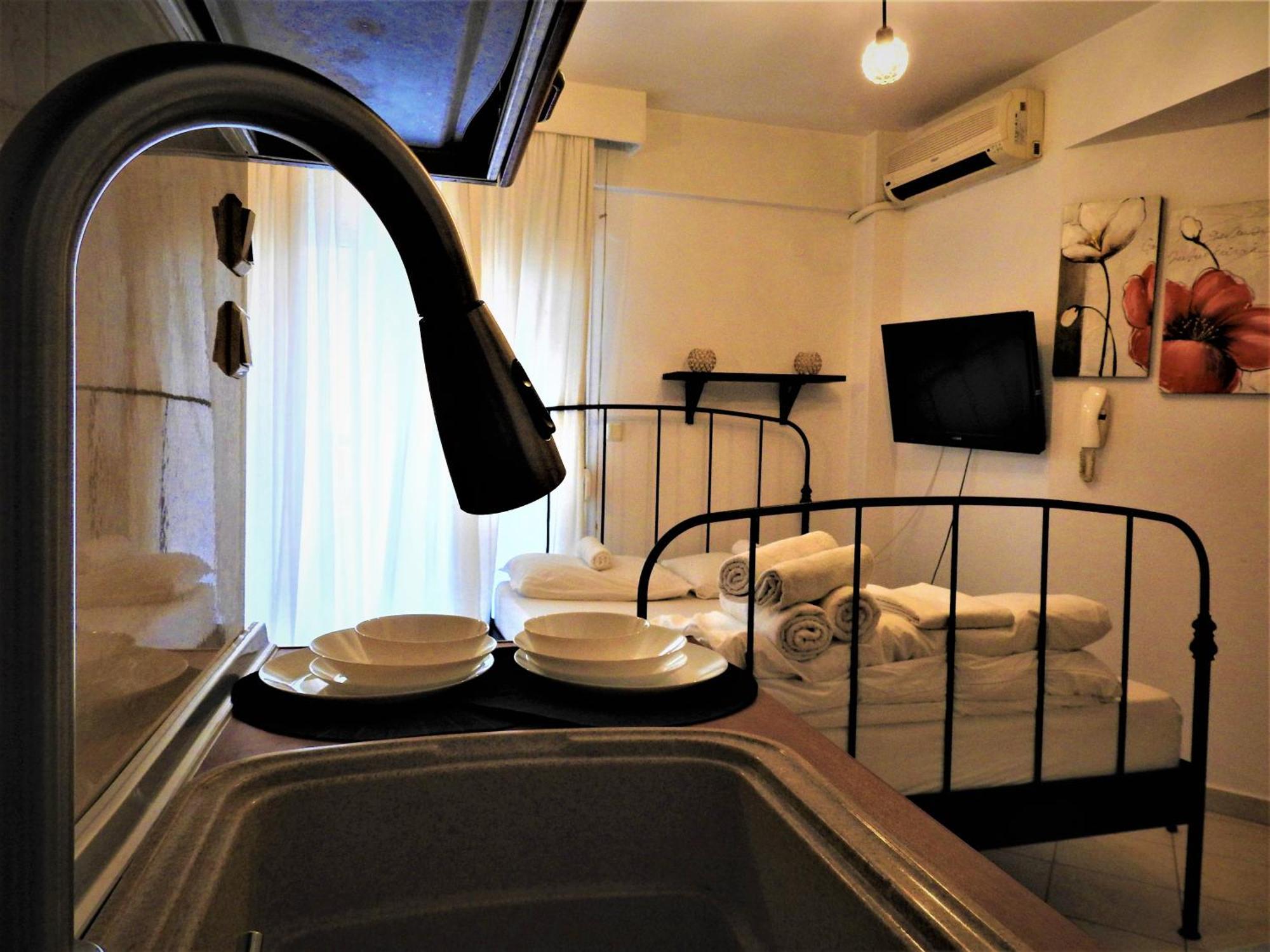 Konstantinos'S Luxury Studio Thessaloniki Exterior foto