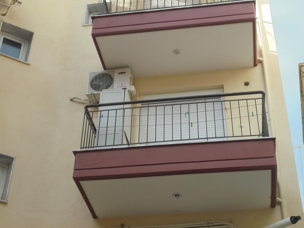 Konstantinos'S Luxury Studio Thessaloniki Exterior foto
